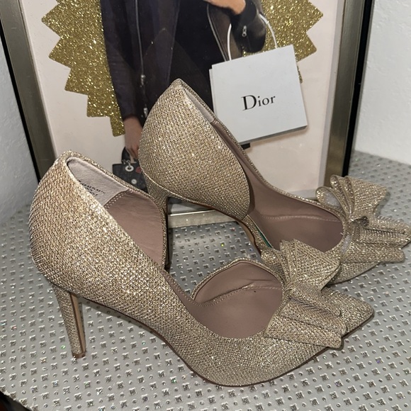 PRICE IS FIRM: Betsey Johnson Women's PRINCE d'Orsay Pump in Shimmery Gold - Picture 6 of 8